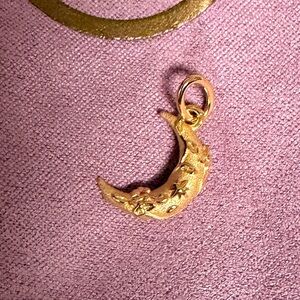 Day Nine - Jane Win 12 Days of Gifting - Charm